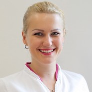 Obrázok : MDDr. Veronika Bačová Macáková